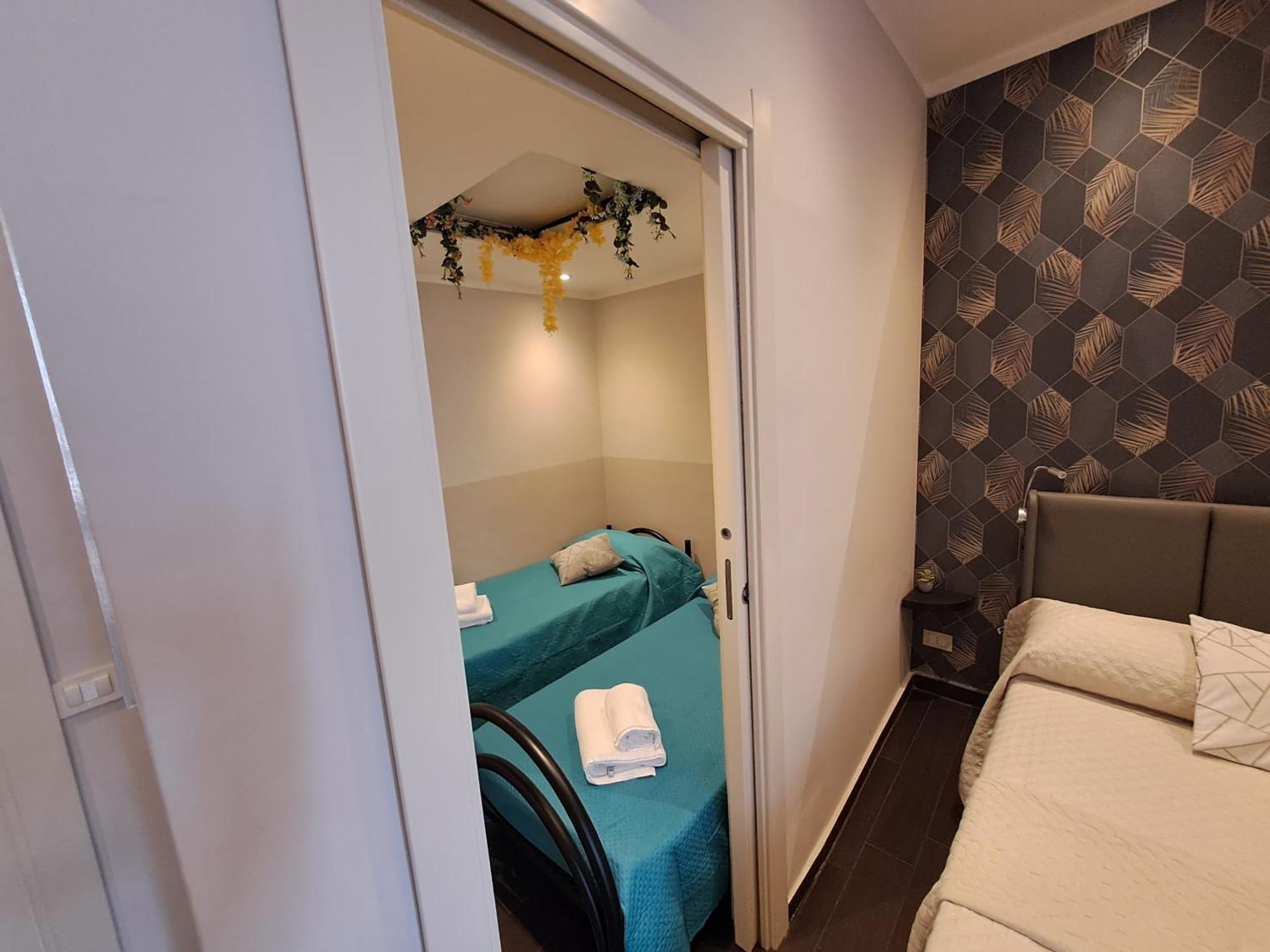 Aircraft Services Rooms Naples Exterior photo